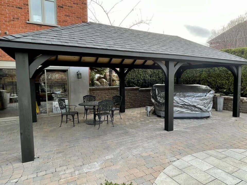 Gazebo Moderne / 14x24 / Teinture Noir onix